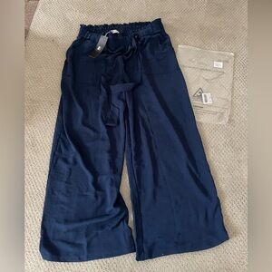 NWT Navy Wide Leg Tie-Waist Pants